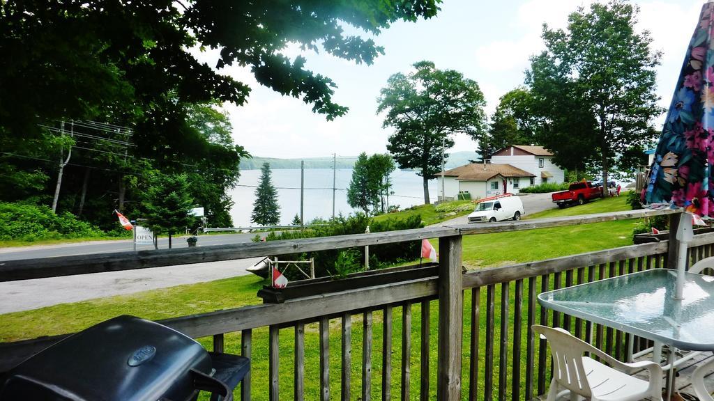 Silver Springs Cottage Resort Harcourt Exterior foto